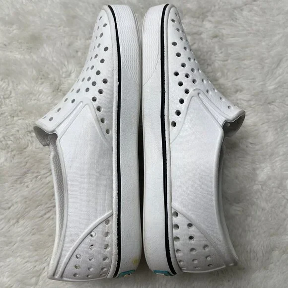 Native Kids White Miles EVA Foam Slip-On Sneakers Shoes Size 1 - Picture 4 of 11